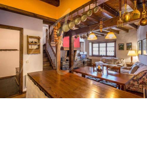 Casa Uvago by SeaMount Rentals