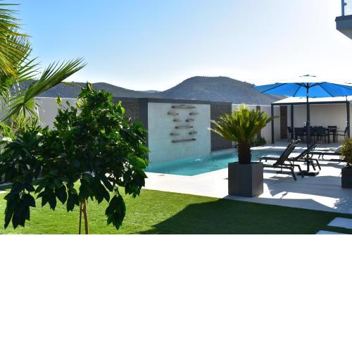 CASA VALDEARENAS