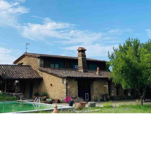 Casa Valdegrullas