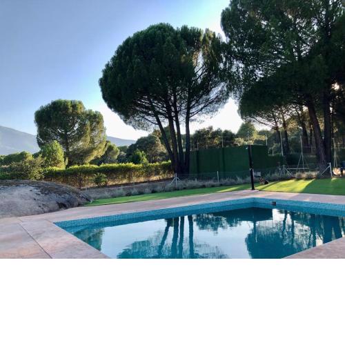 Casa Valdesanmartin - Country House, 5000sqm, Pool, Paddel & Bbq
