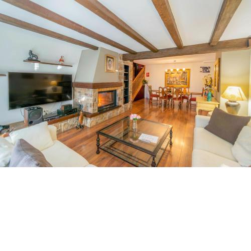 Casa Valdizarbe, espaciosa casa rural próxima a Pamplona
