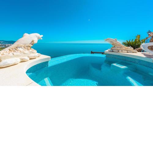 Casa Ventanas al Mediterraneo Nerja by Ruralidays