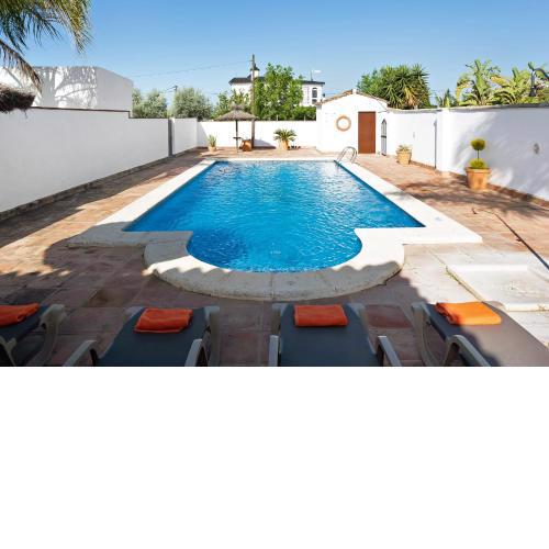 Casa Villanueva 4 - Sólo Familias