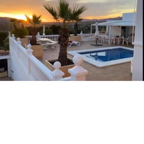 Casa Vista del Rey 77