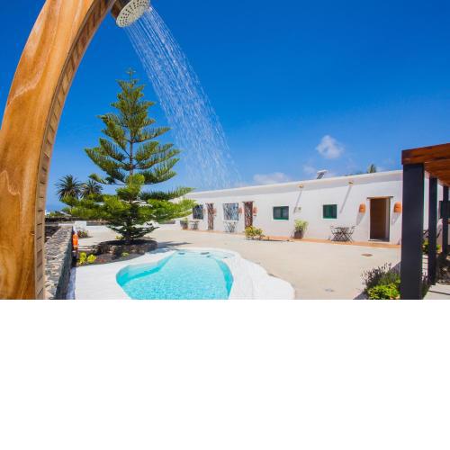 Casa Volcán y Mar