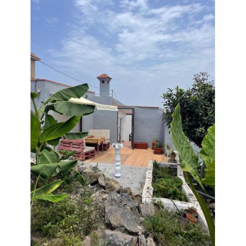 Casas Asomada