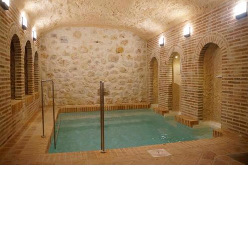 Casas de Valois