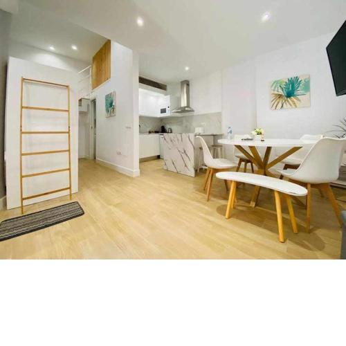 CASASOL Moderno loft junto a la playa