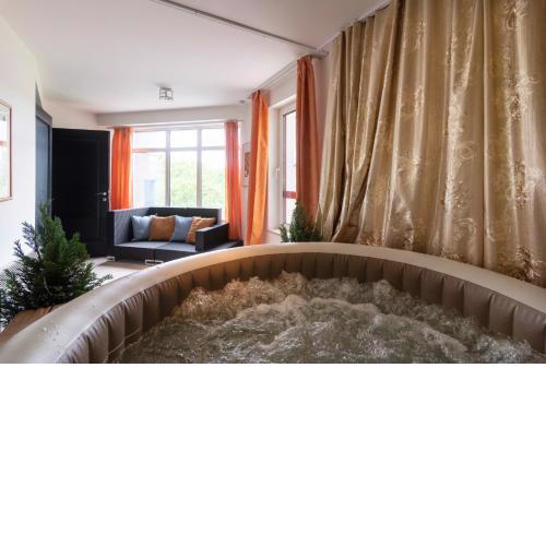 Casino Royal APARTMENT 6BD WHIRLPOOL PATIO