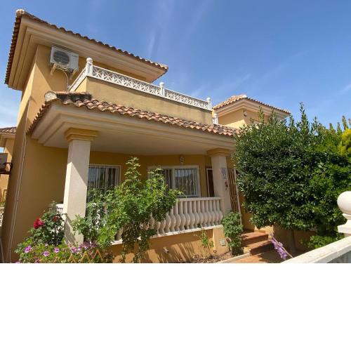 Casita Amarilla