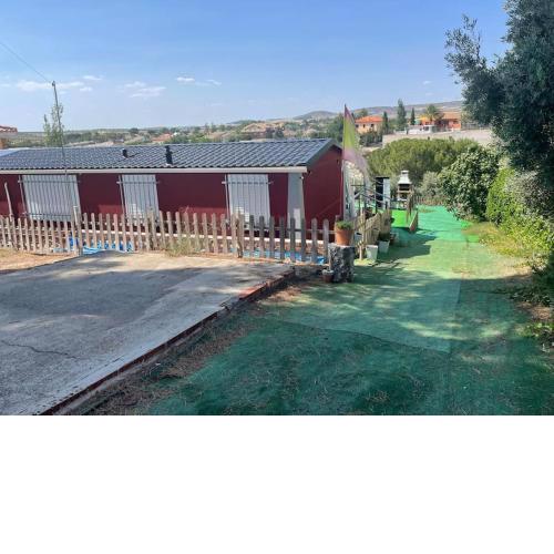 Casita de campo con piscina cerca de Chinchón,Aranjuez y parque Warner