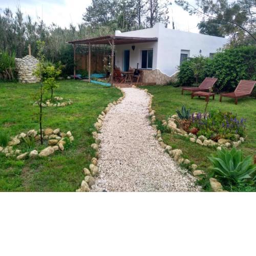 Casita La Raiz