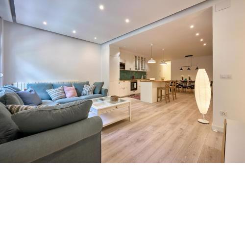 Casita Mela - Apt. p/8 pax con terraza en Logroño