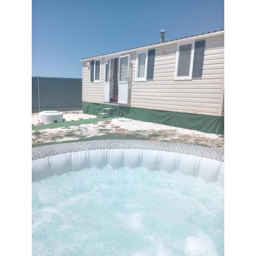 Casita MH acogedora para 6 con Jacuzzy