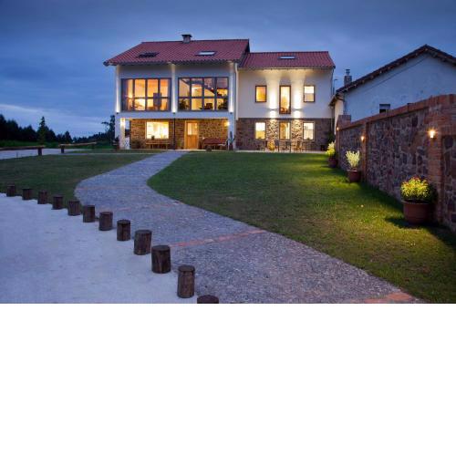 Casona Canto Llano