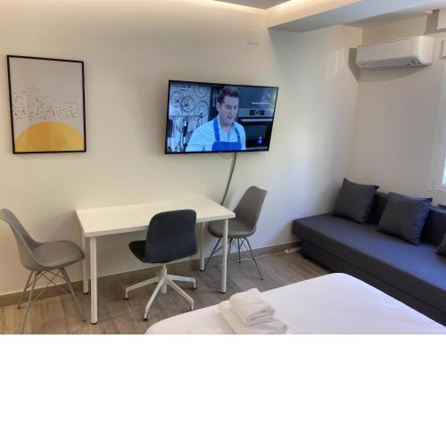 Castellana Skyline Madrid Apartments
