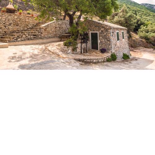 Castelli Olive Press
