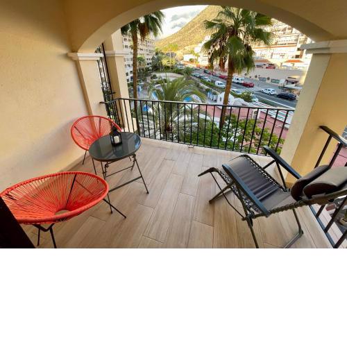 Castle Harbour Los Cristianos Beautiful studio with pool view