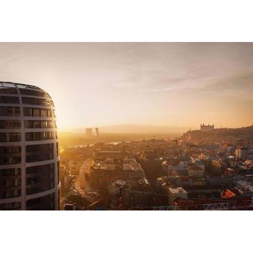 Castle view and city skyline view, Sky Park residence