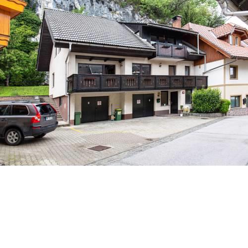 Castle way Apartments Tamy