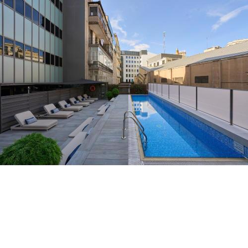 Catalonia Square 4* Sup