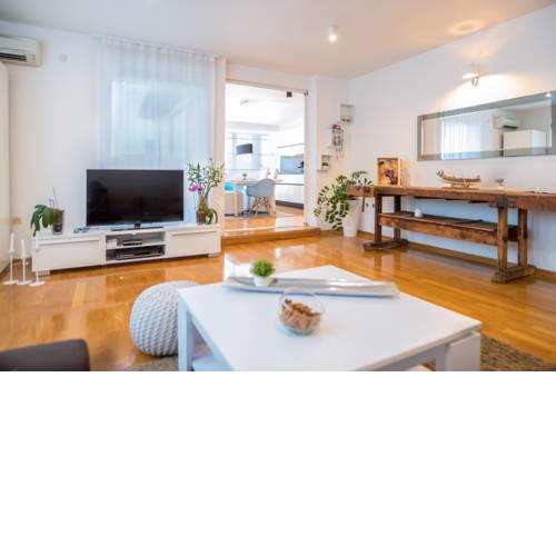 Cattleya apartment