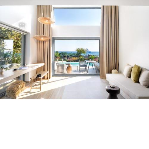 Cavo Delea Villas & Suites