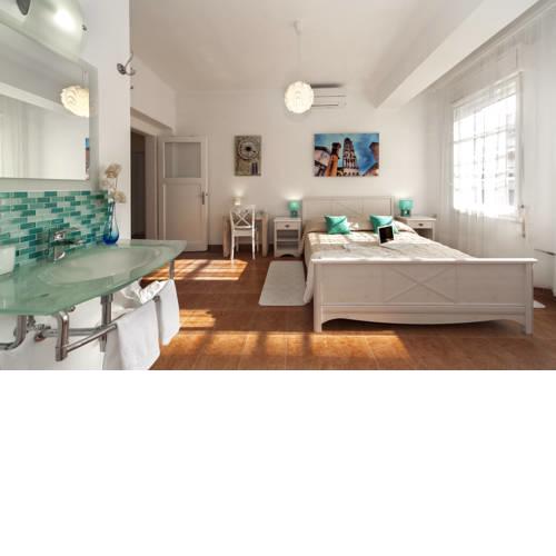 Cella Apartment