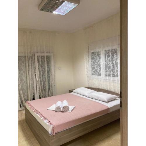 Center Kallithea Apartment