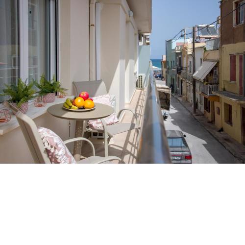 Center Manolia Dream 3 Bedroom Apartment 100m away from the beach