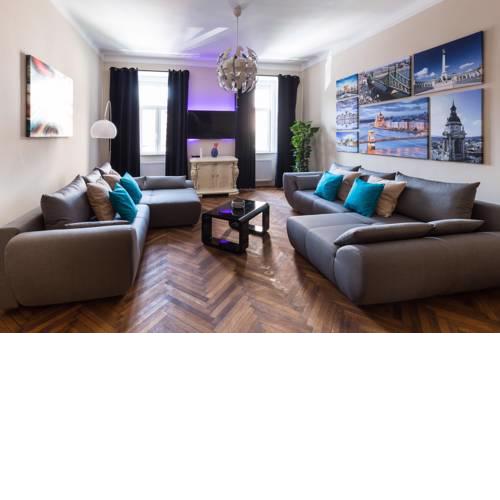 Center,The Rumbach suite