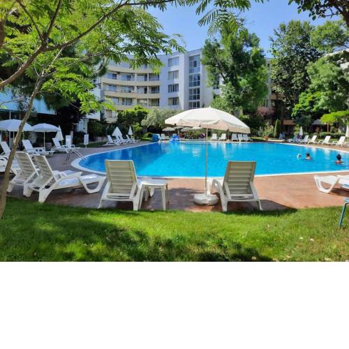 Central, 1 Bed Apt, 3* Yassen