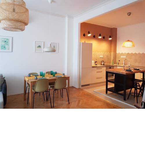 Central 2bedroom 2bathroom apartment