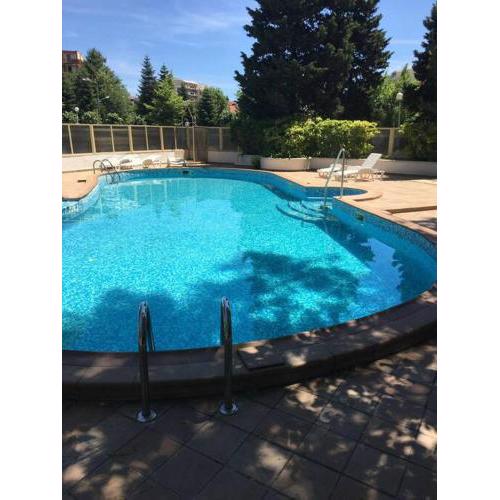 Central, 3 Bedroom Apartment