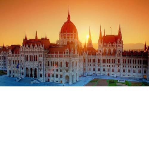 Central 3-room apt in the street of the Parliament