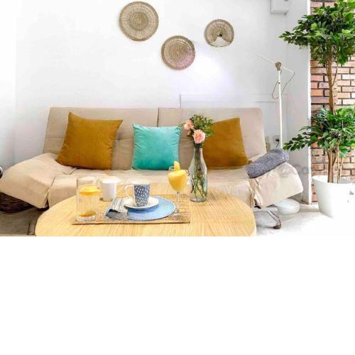 Central and bright apartment