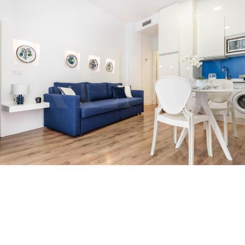 Central apartment by Picasso Museum