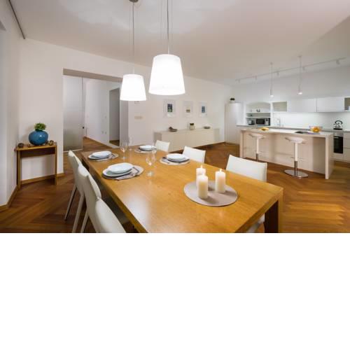 Central Apartment by Town Hall