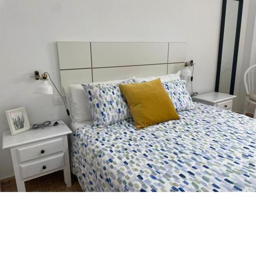 Central Apartment in La Laguna with Private Parking