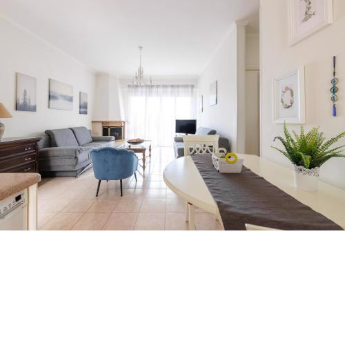 CENTRAL cozy CHANIOTIS APARTMENT HALKIDIKI