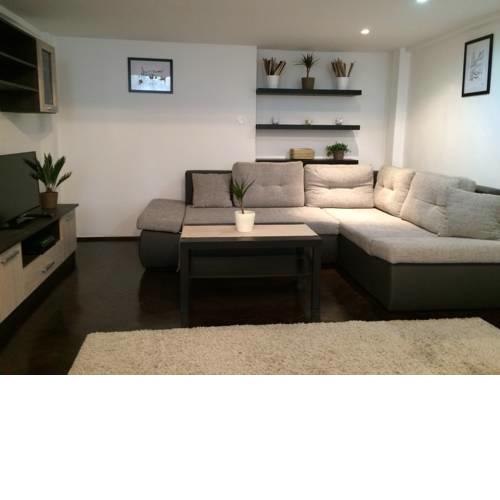 Central King Apartment