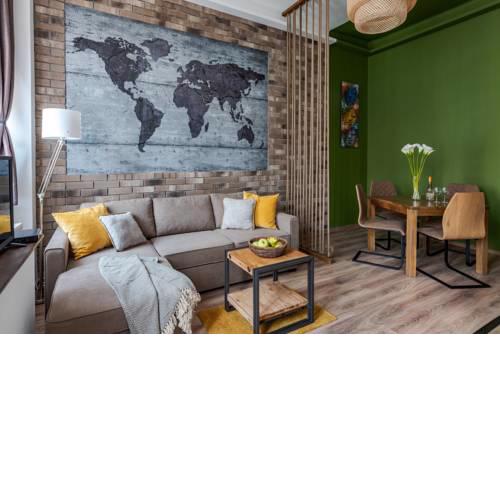 Central Kira Apartment