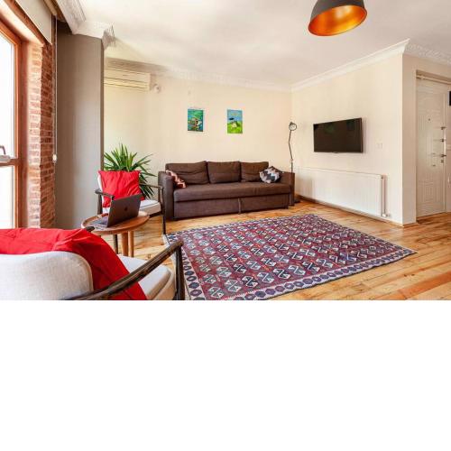 Central location with 2 bedrooms