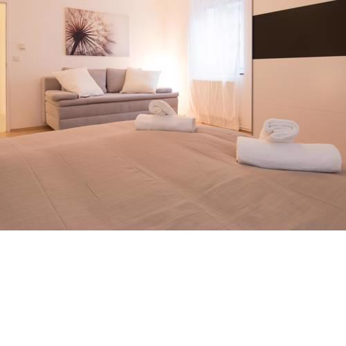 Central new and cozy flat