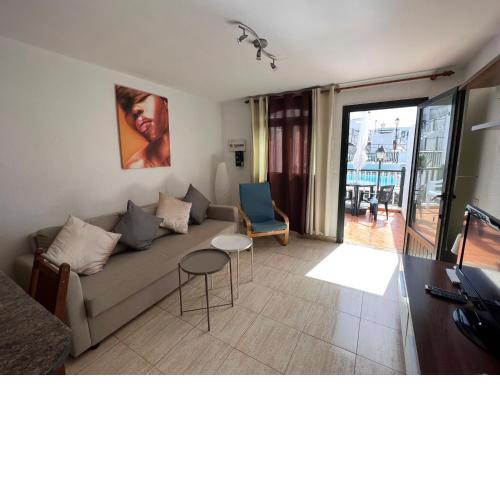 Central one bedroom apartment with communal pool - Casa Julie