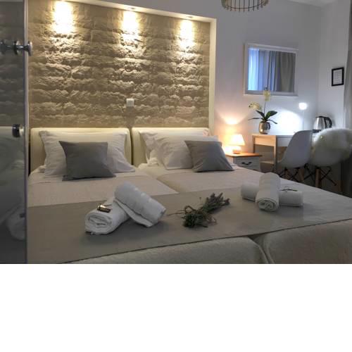 Central Split apartments and rooms Paese