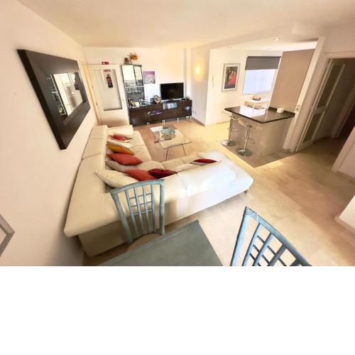 Central Two Bedroom Apartment on the Second Line of the Beach in Marbella.