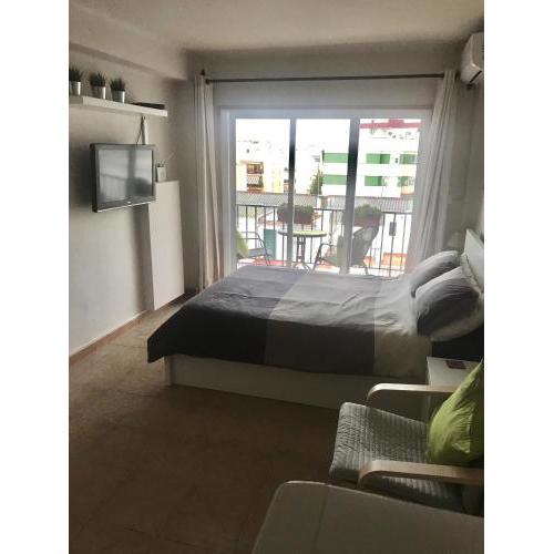 Centrally located and comfortable studio apartment in Nerja 4B