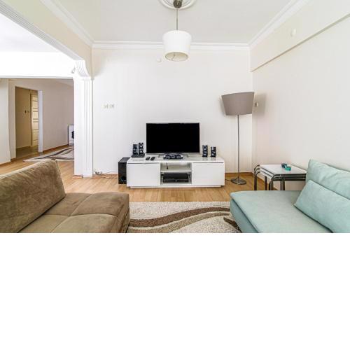 Centrally Located Chic Flat in Sisli