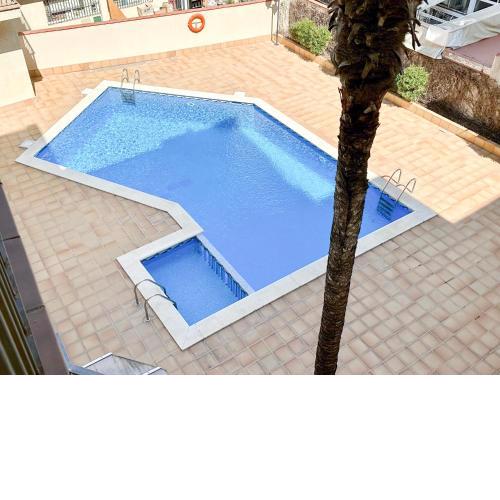 CENTRIC APARTMENT with POOL in TOSSA 2